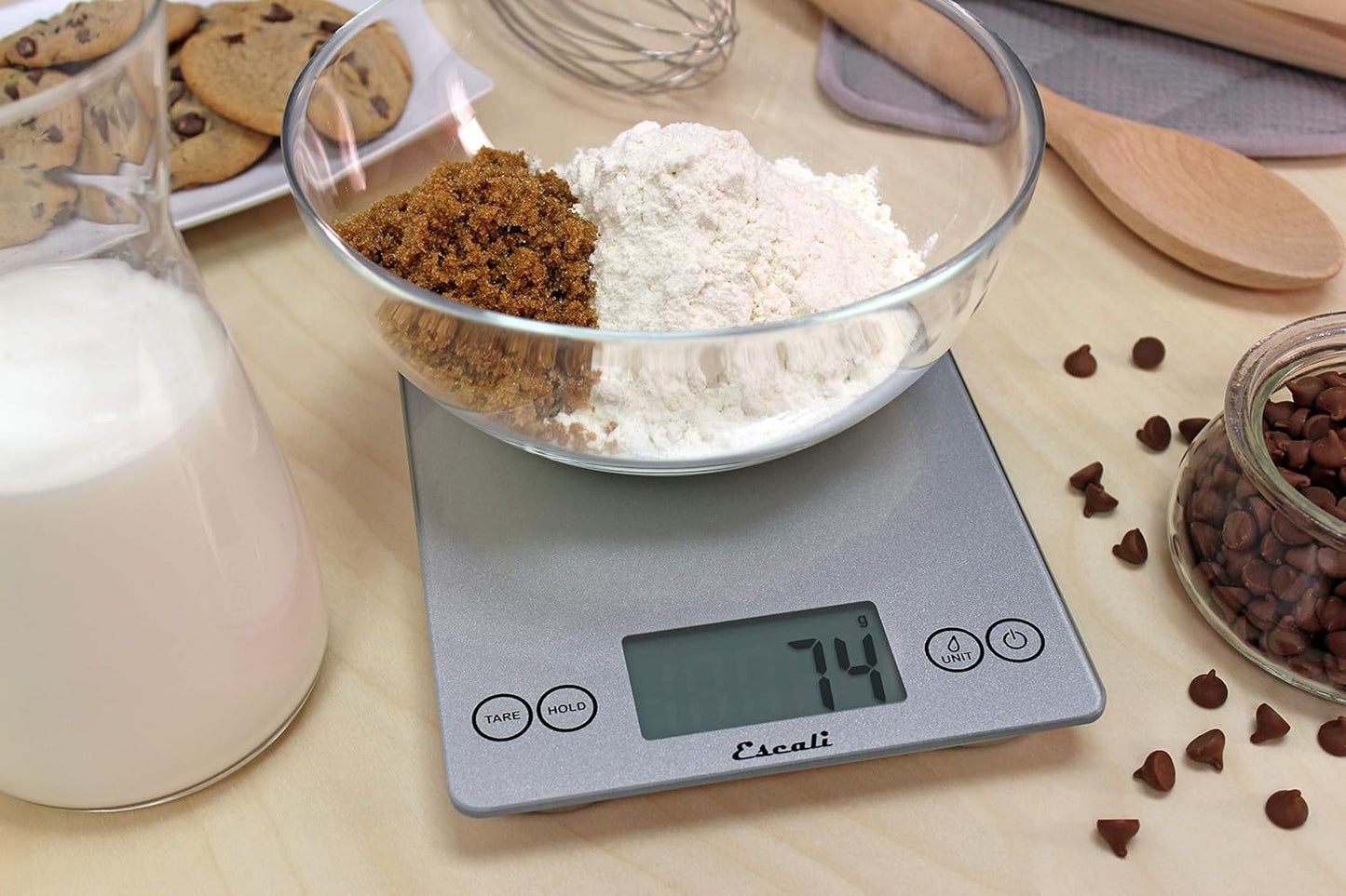 Arti Glass Food Scale Digital Countertop Kitchen, Baking and Cooking Scale with Nutrition and Calorie Counter, 15-Pound Capacity, 9" X 6.5" X .75", Shiny Silver